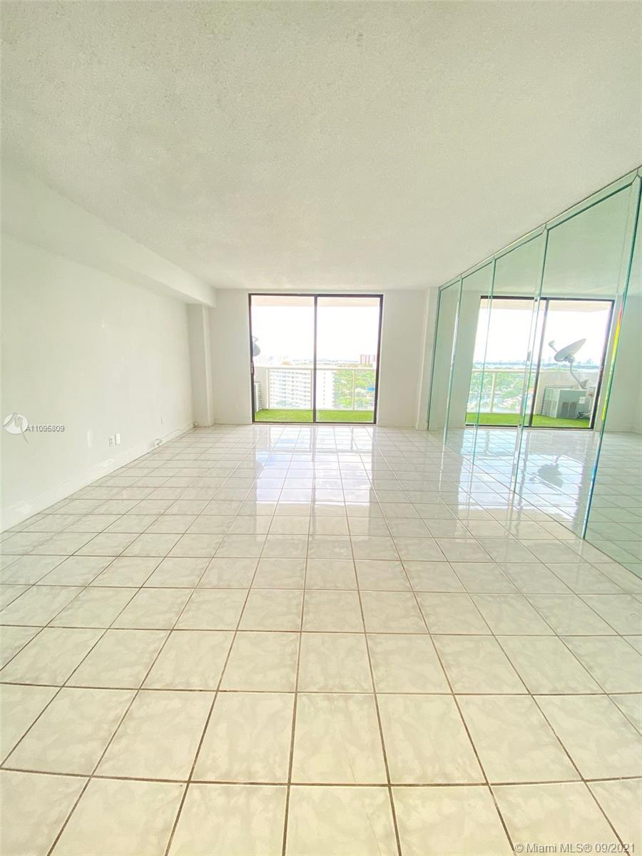 SAILBOAT CAY CONDO - Residential Lease