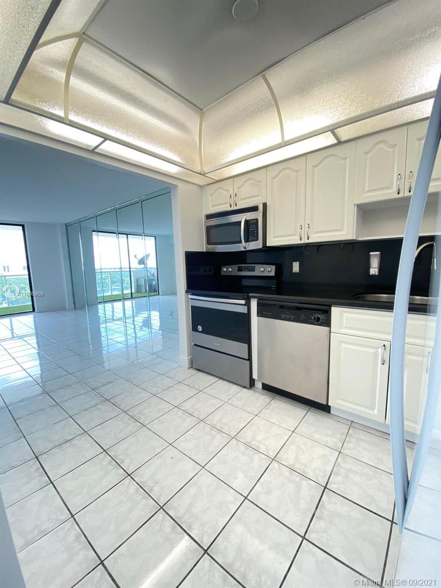 SAILBOAT CAY CONDO - Residential Lease
