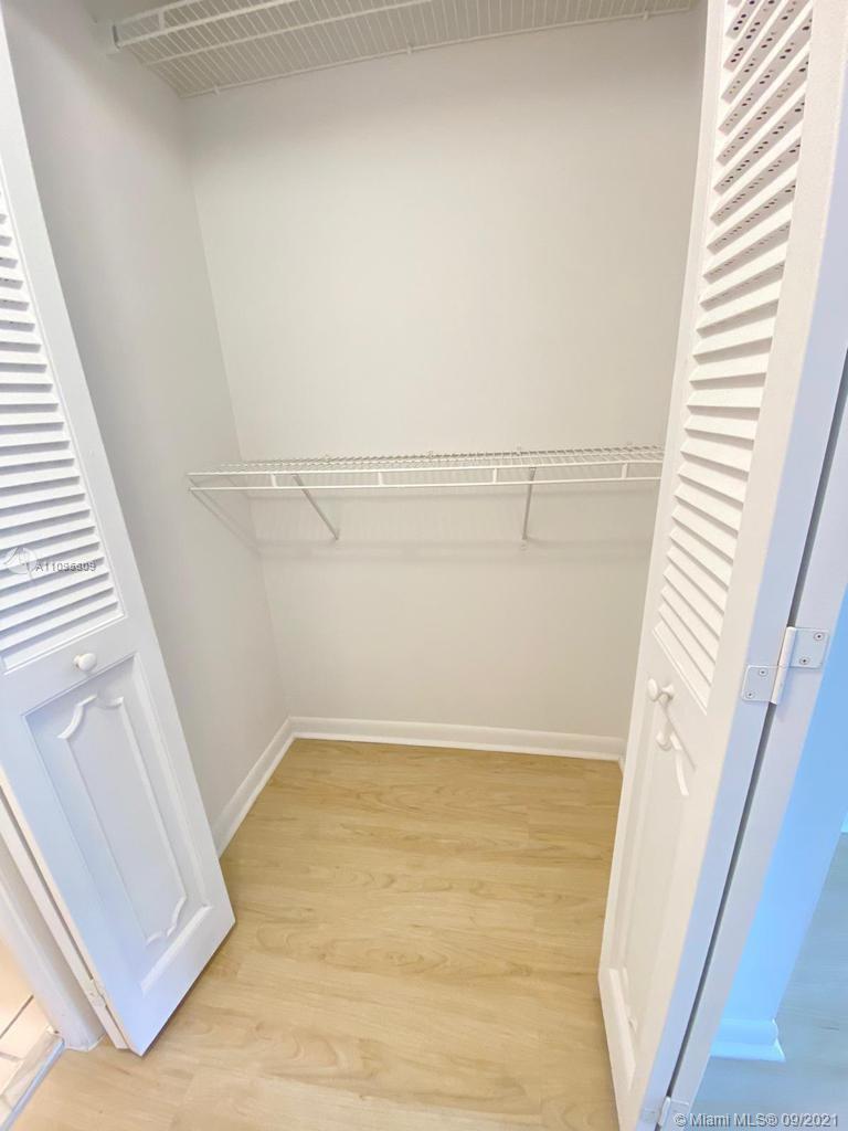 SAILBOAT CAY CONDO - Residential Lease