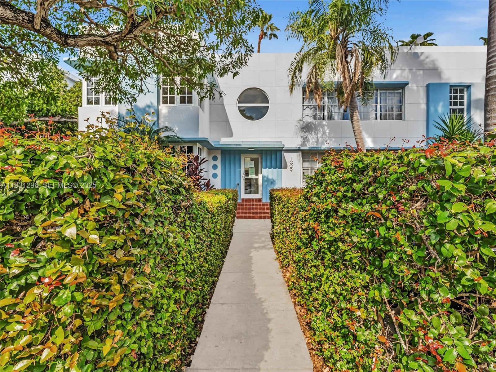 1005 MERIDIAN CONDO - Residential Lease