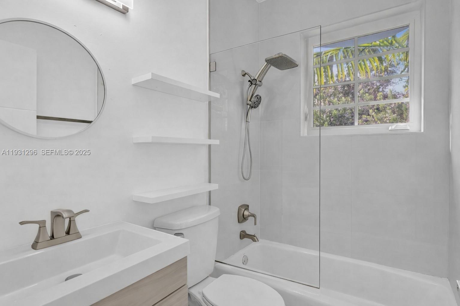 1005 MERIDIAN CONDO - Residential Lease