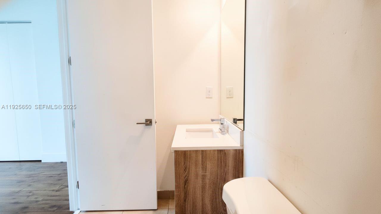 URBAN VILLAGE AT 5TH AVE - Residential Lease