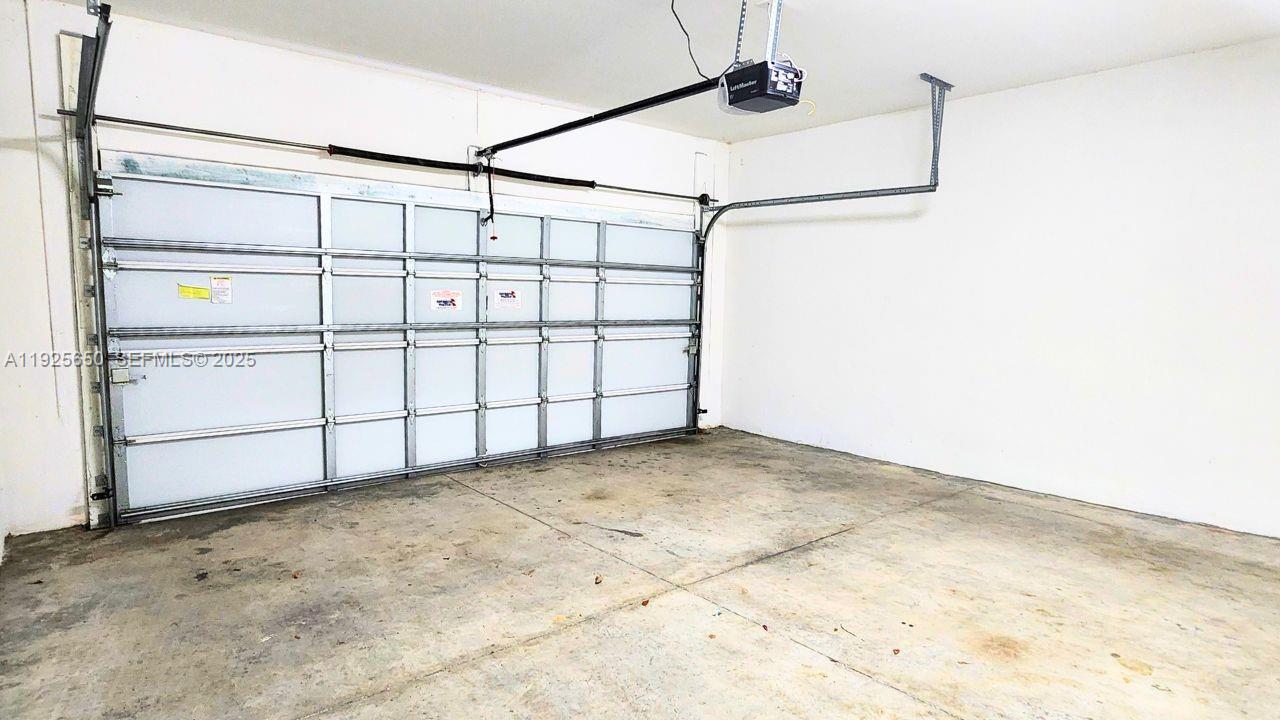 URBAN VILLAGE AT 5TH AVE - Residential Lease