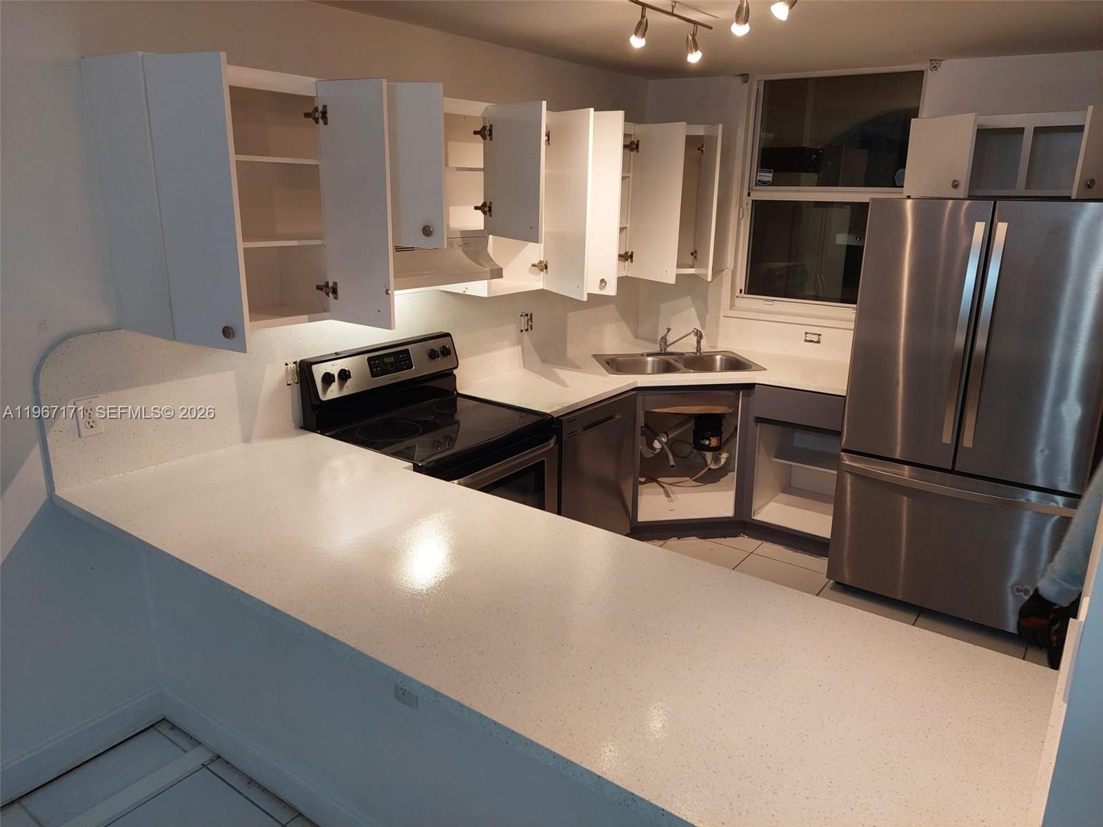 TIFFANY LAKES CONDO - Residential