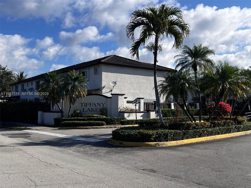 Beautiful 3-bedroom, 3-bathroom townhouse located in the desirable Kendall area! This spacious home features a private patio perfect for relaxing or entertaining, well-designed living areas, and comfortable bedroom layouts. Conveniently located near shopping, dining, and major highways. Don’t miss this opportunity, schedule your showing today!