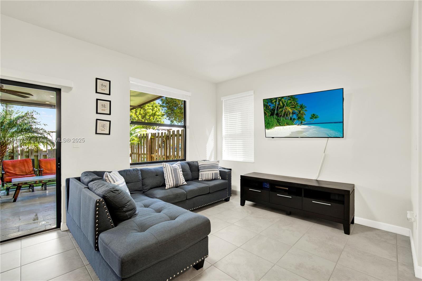 COCO PALM ESTATES - Residential