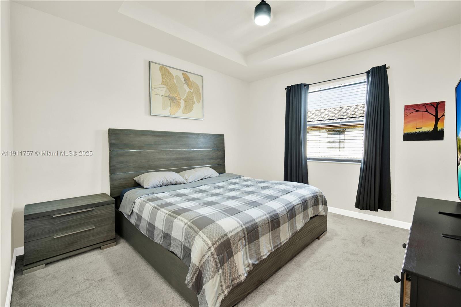 COCO PALM ESTATES - Residential