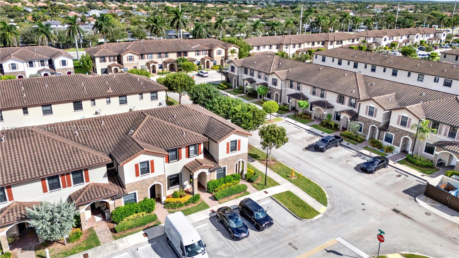 COCO PALM ESTATES - Residential