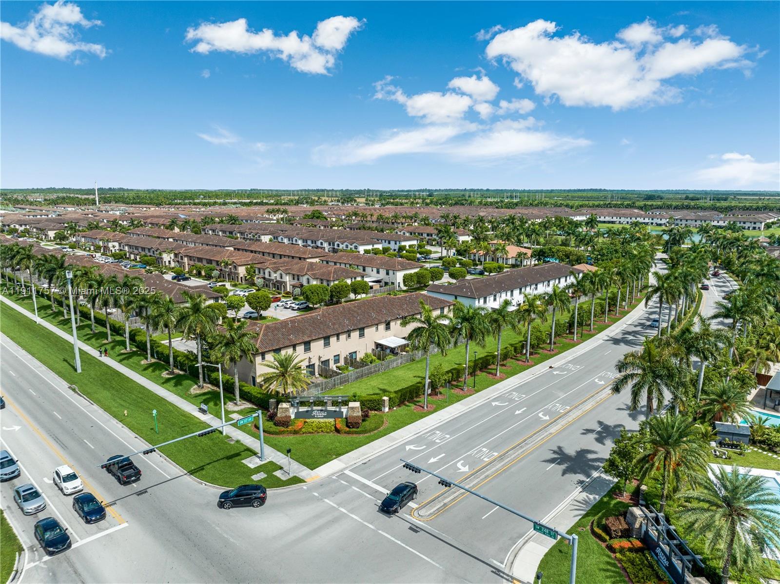 COCO PALM ESTATES - Residential