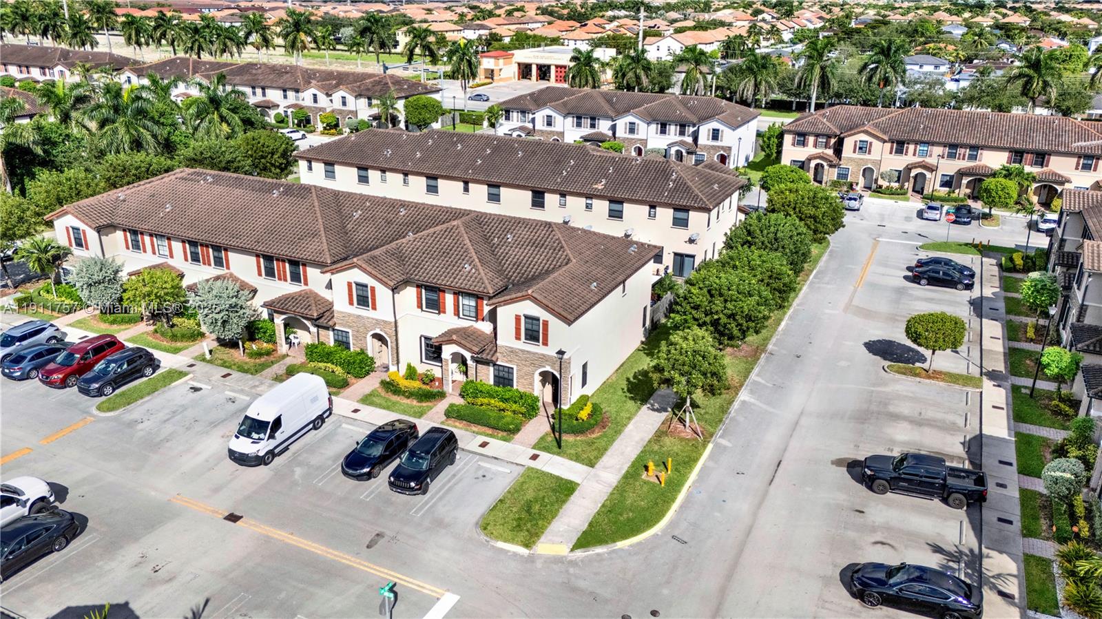 COCO PALM ESTATES - Residential