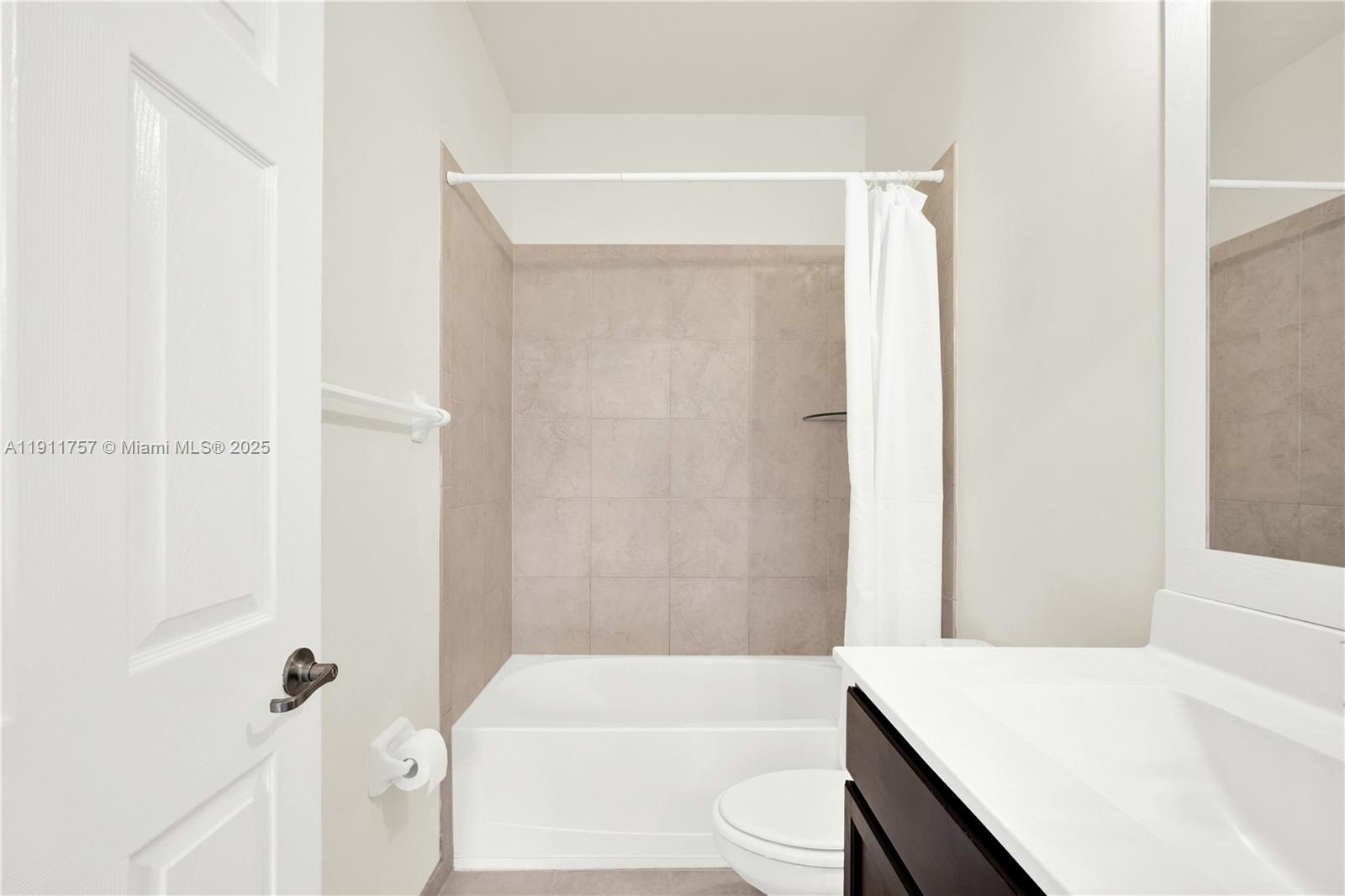 COCO PALM ESTATES - Residential