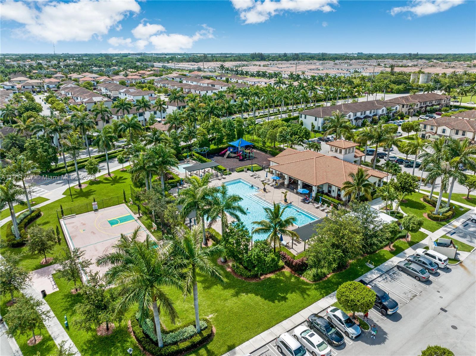 COCO PALM ESTATES - Residential