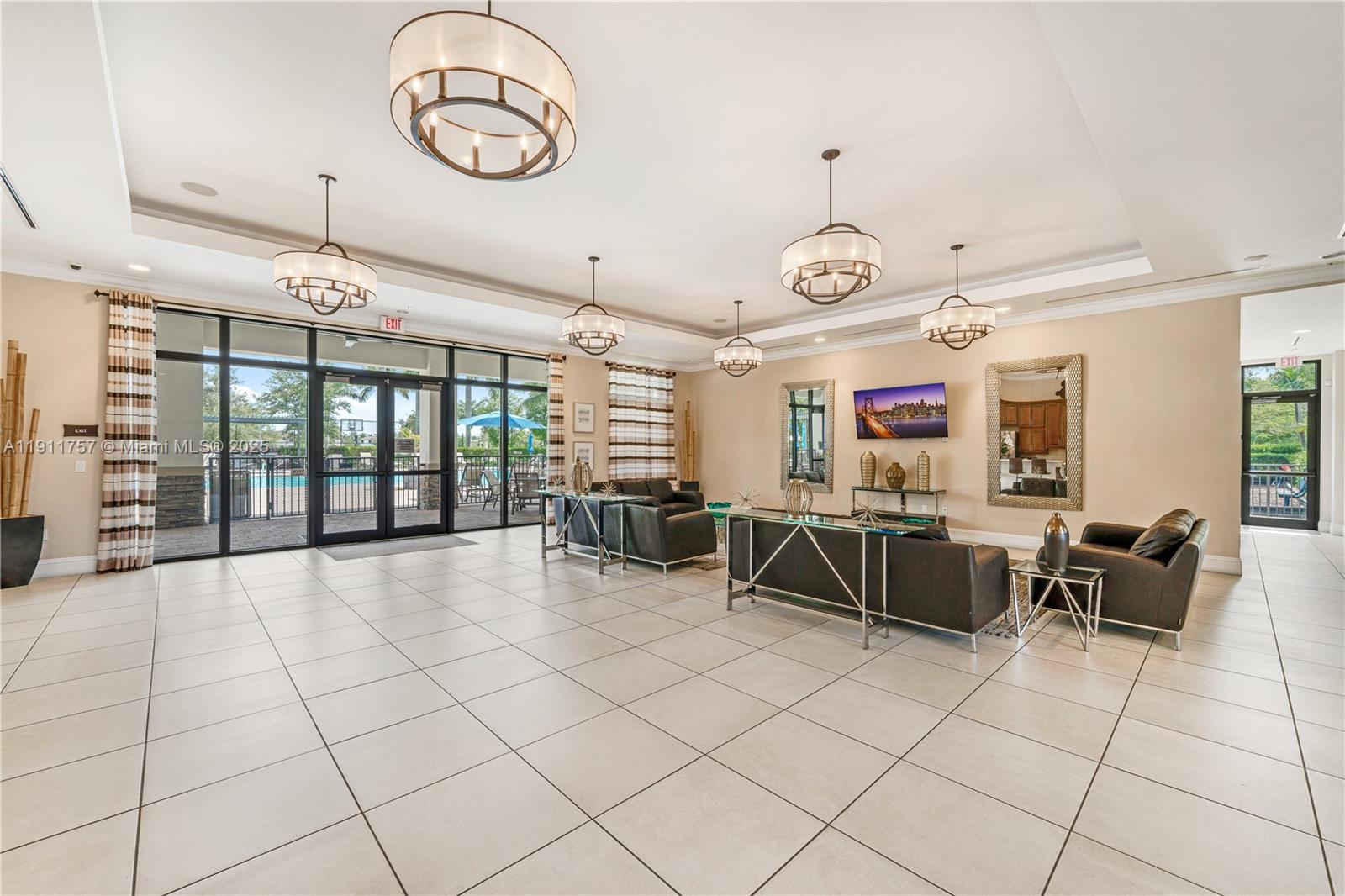 COCO PALM ESTATES - Residential