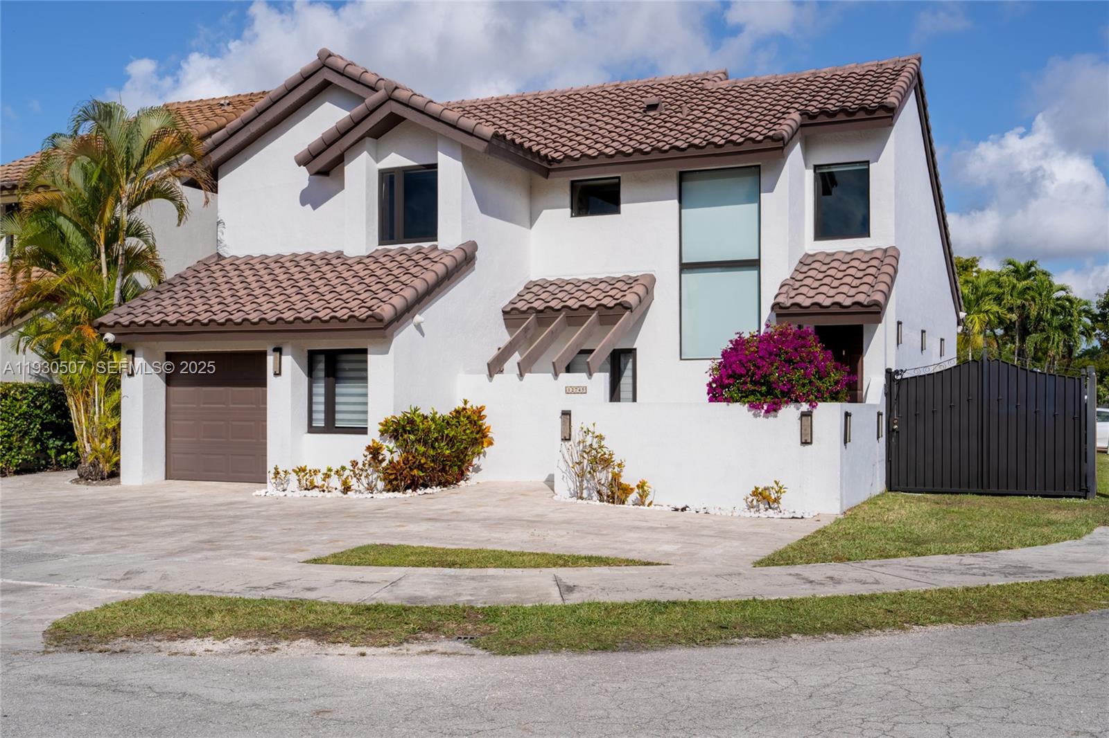 SUNSET HARBOUR SEC 2 - Residential