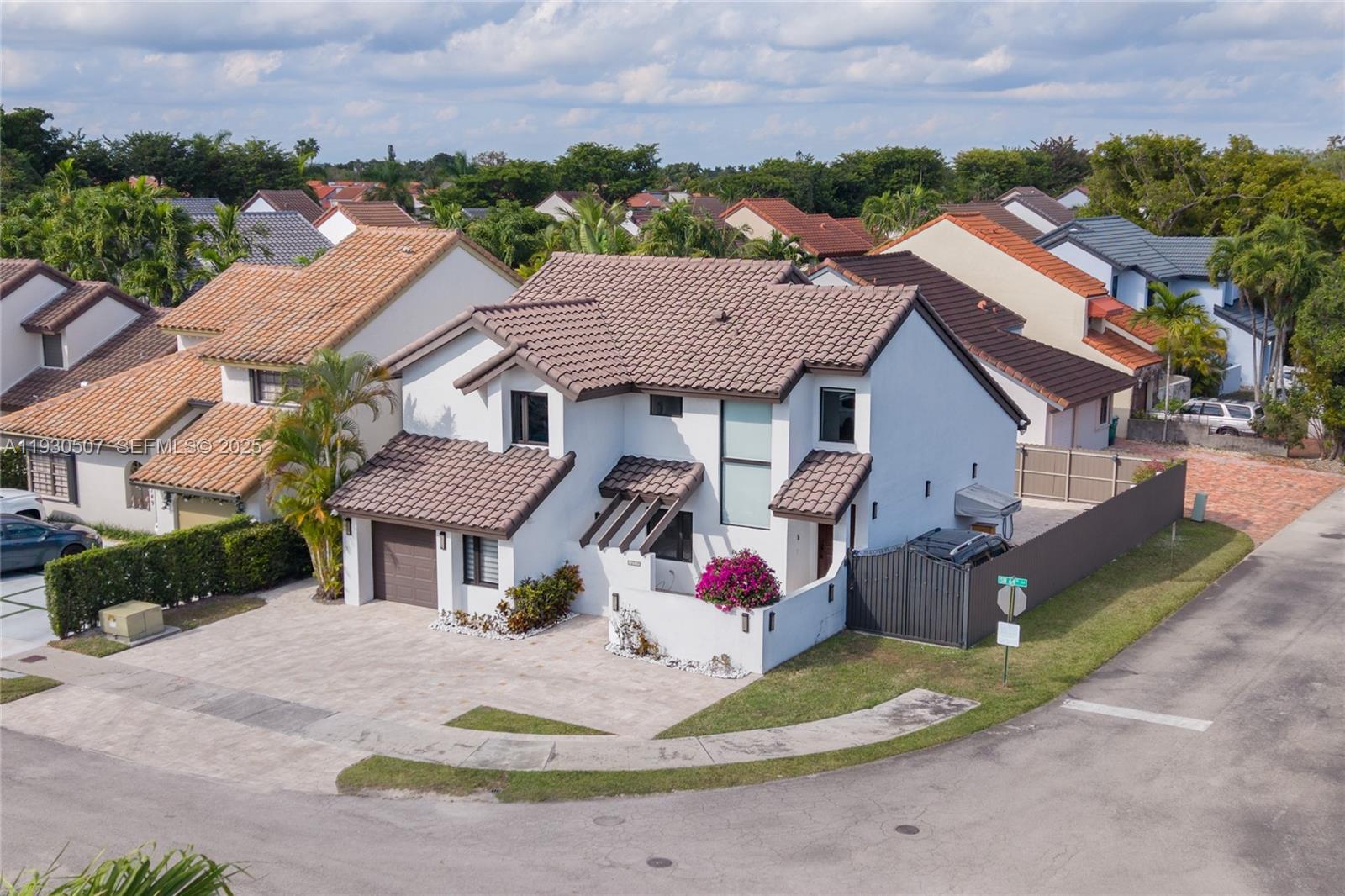 SUNSET HARBOUR SEC 2 - Residential