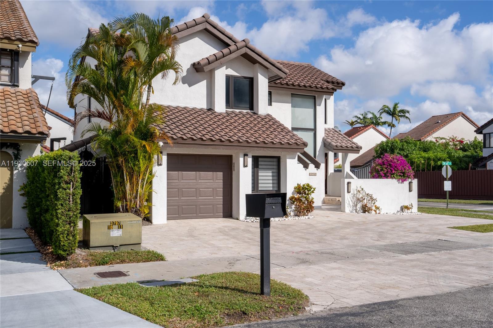 SUNSET HARBOUR SEC 2 - Residential