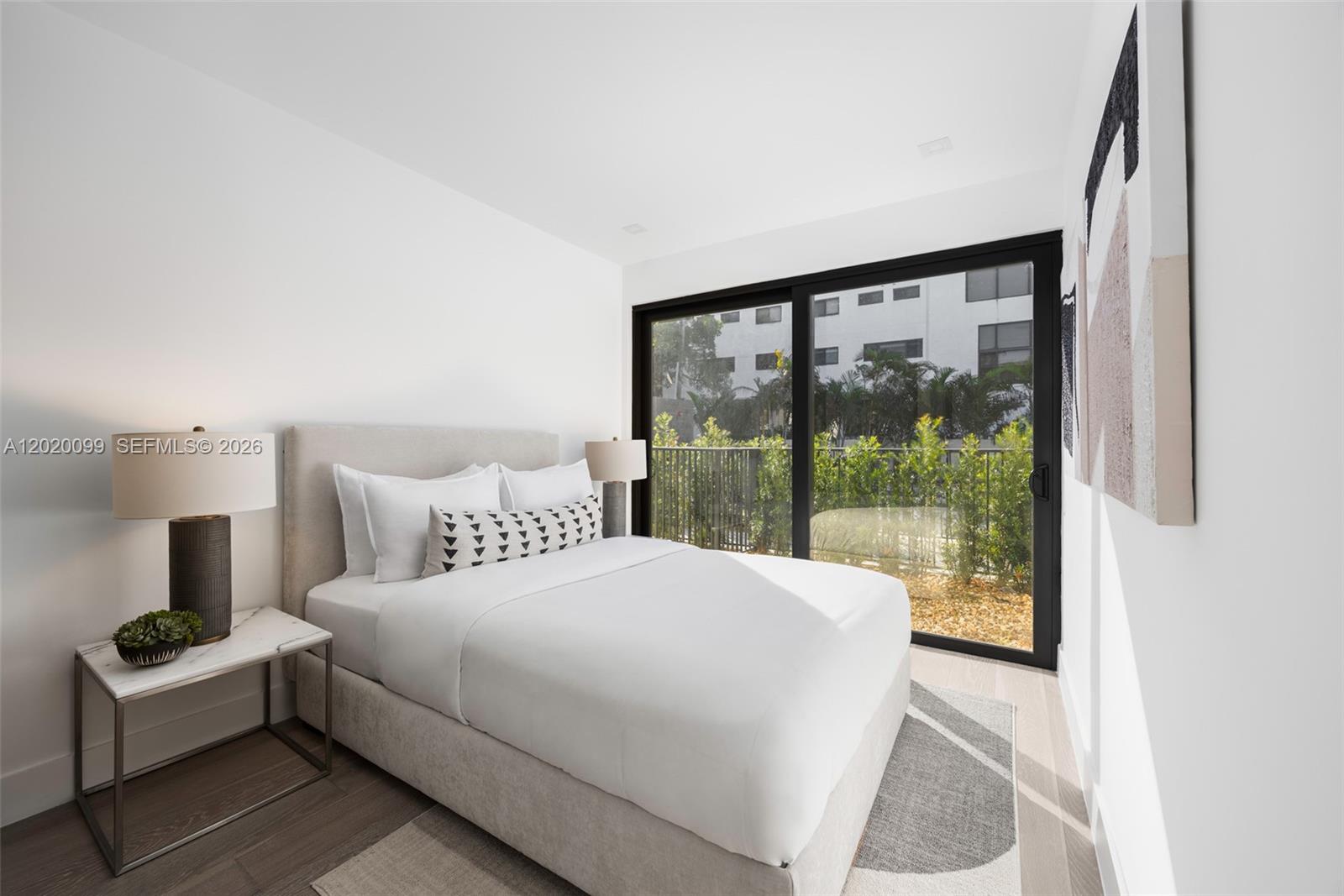 BAHAMA HOUSE SOUTH CONDO - Residential