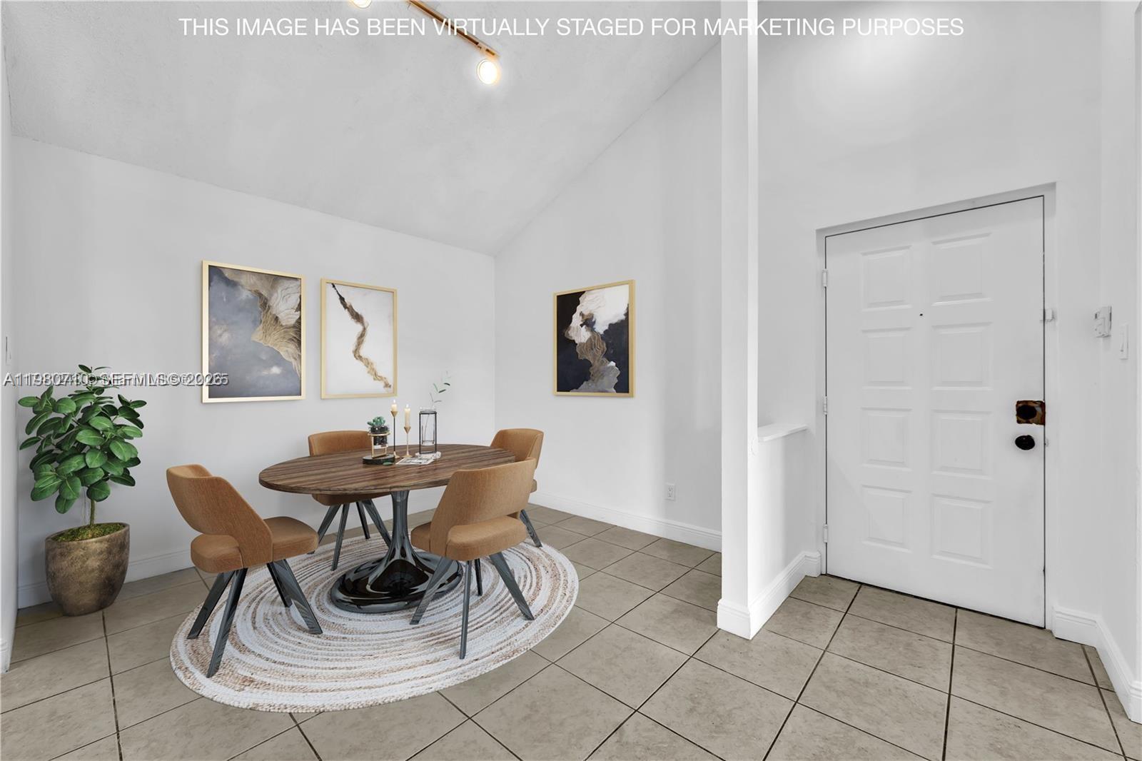 ROYAL PALM PLACE - Residential