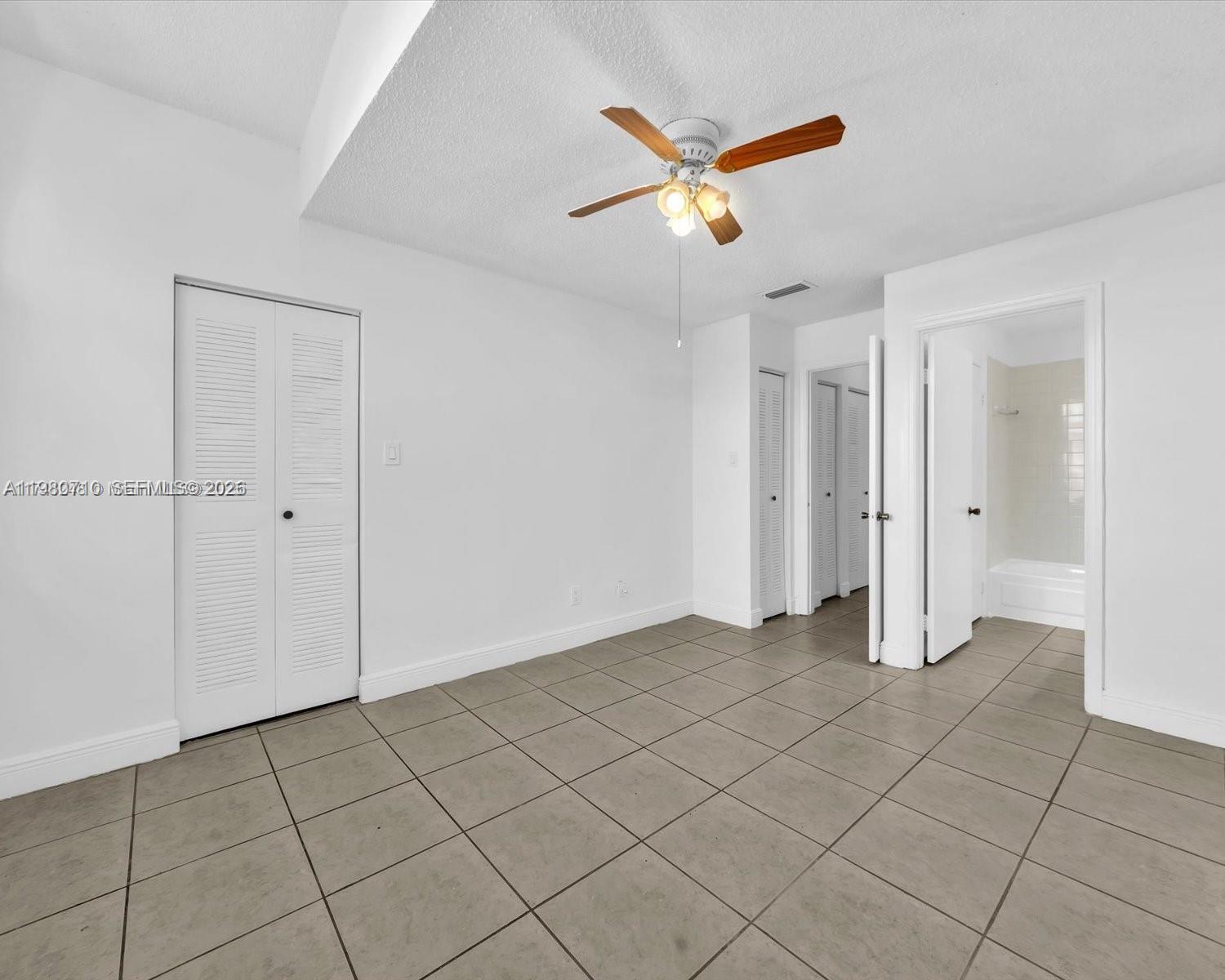 ROYAL PALM PLACE - Residential