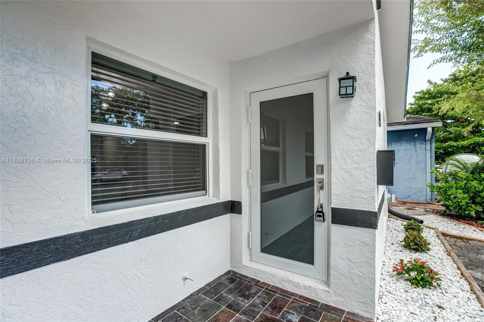 MANDARIN ISLE ADD - Residential Lease