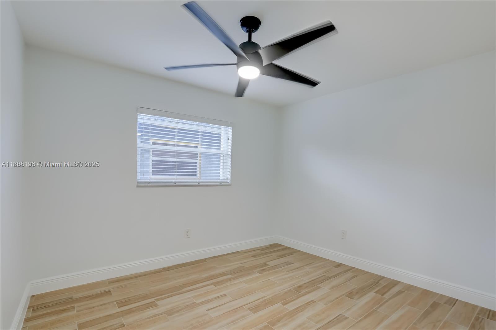 MANDARIN ISLE ADD - Residential Lease