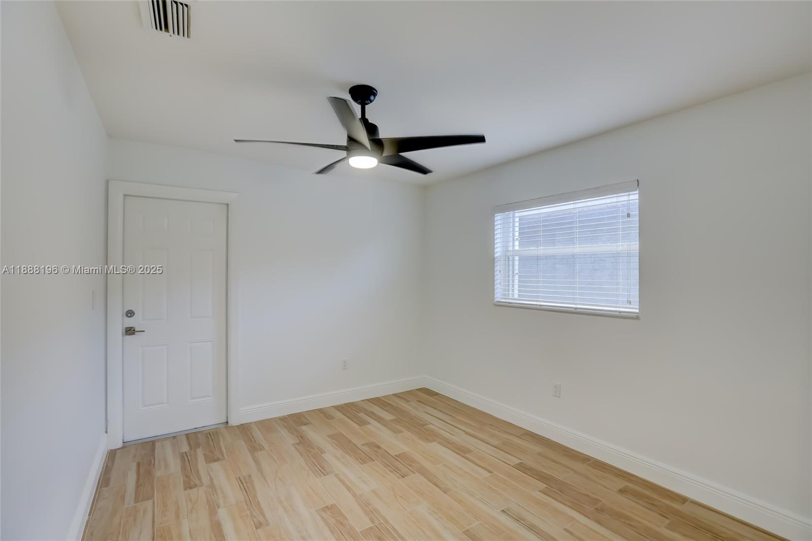 MANDARIN ISLE ADD - Residential Lease