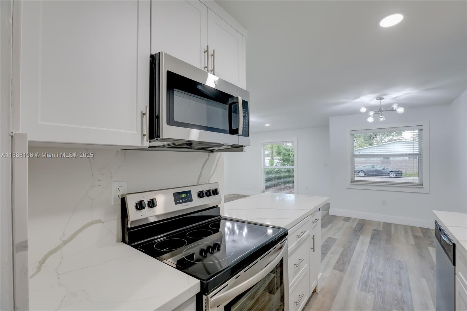 MANDARIN ISLE ADD - Residential Lease
