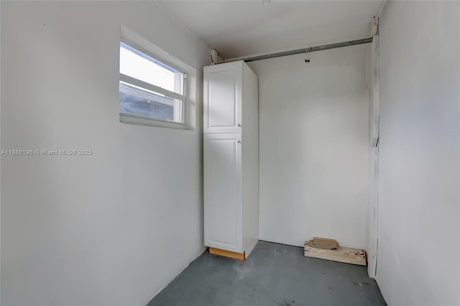 MANDARIN ISLE ADD - Residential Lease