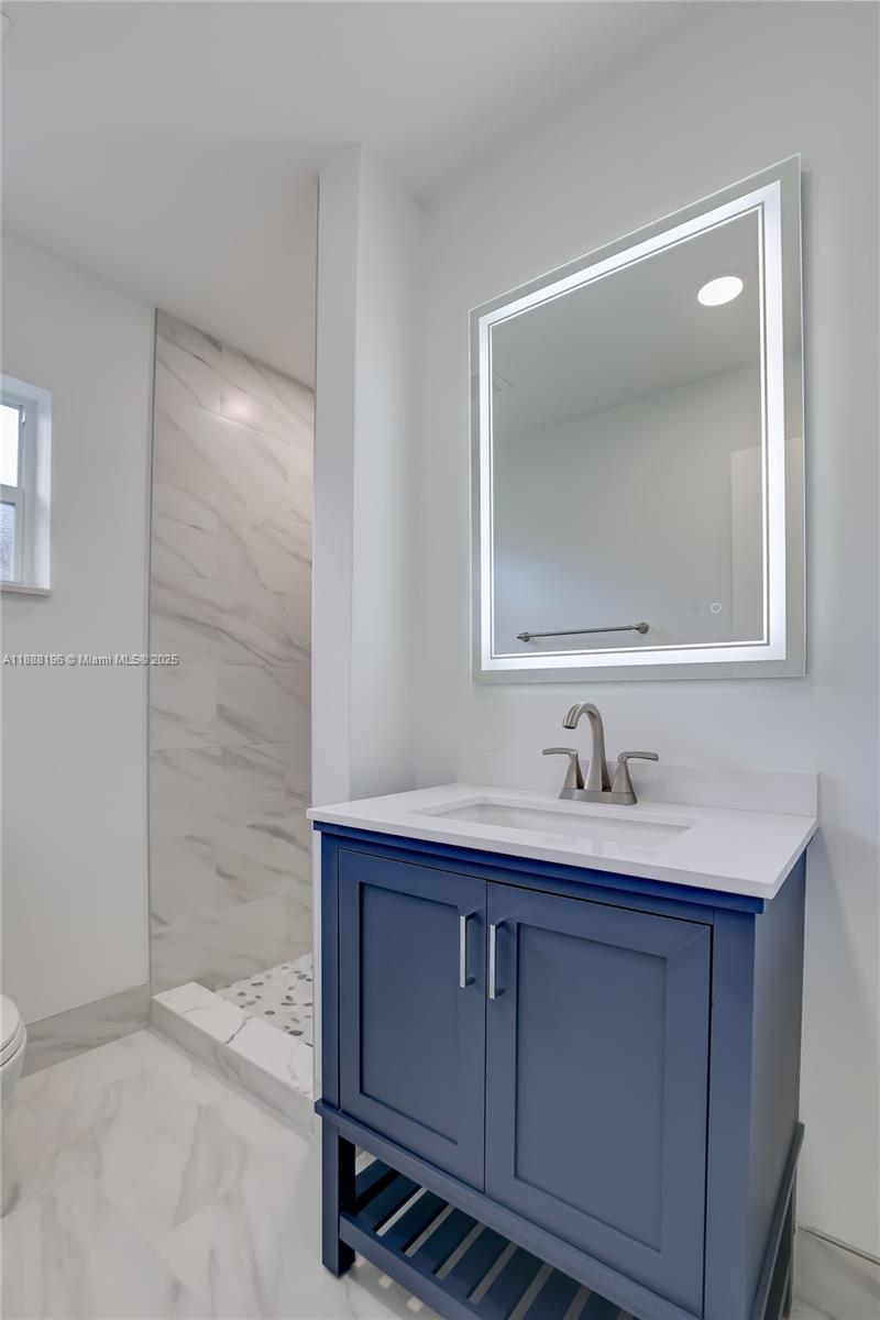 MANDARIN ISLE ADD - Residential Lease