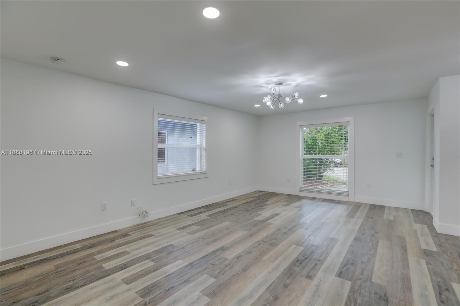 MANDARIN ISLE ADD - Residential Lease