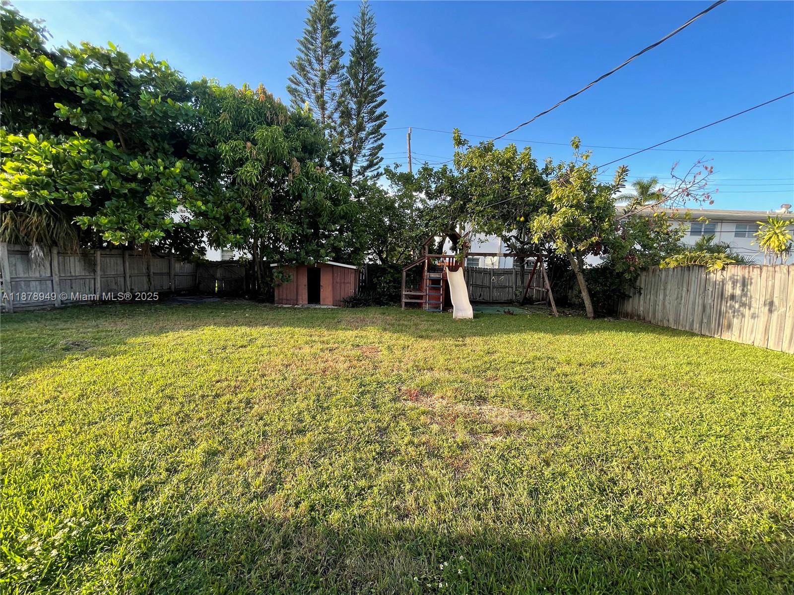 GULFSTREAM ESTATES NO 2 - Residential Lease