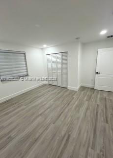 HOLLYWOOD LAWNS - Residential