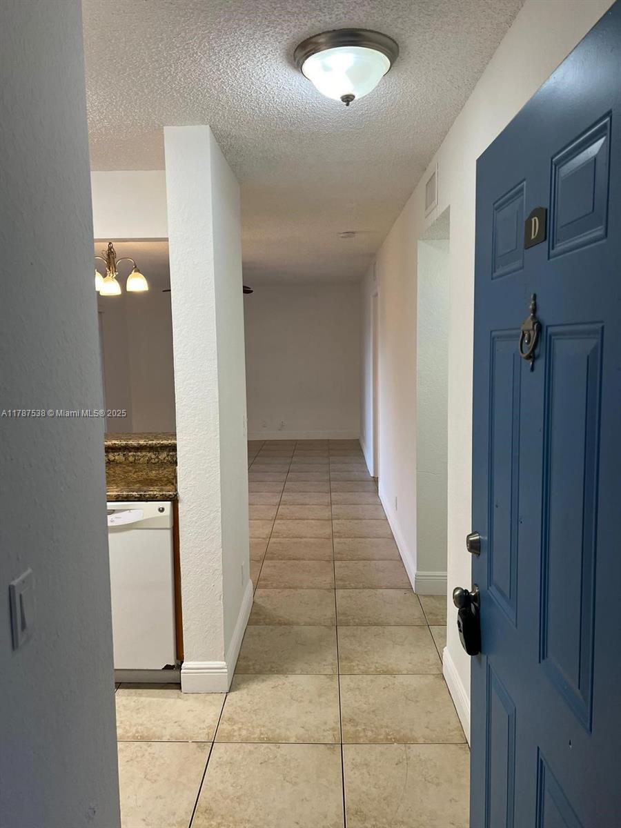 PALM BEACH PLACE CONDO - Residential Lease