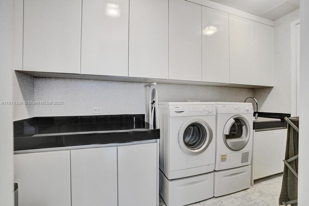 BAL HARBOUR NORTH SOUTH C - Residential