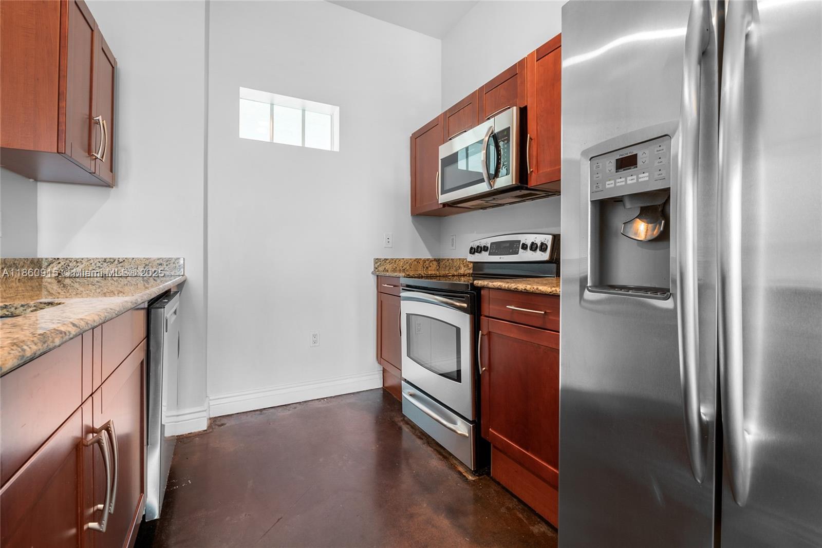 Beautiful Two Bedroom Two Bathroom! Stainless steel appliances, Large bathrooms and walk in closets. Washer and dryer in unit! Unit recently vacant and ready for showings! located in the heart of downtown Dadeland. Perfect opportunity for buy and hold investors or families. Come get this Gem! **Association Dues include water, Pool, Elevators, Gym and all common areas** Assigned parking space at closing. Special assessment just levied in May. Many facility upgrades imminent. Assessment will be paid by Seller at closing as long as offer price is at or very near asking.