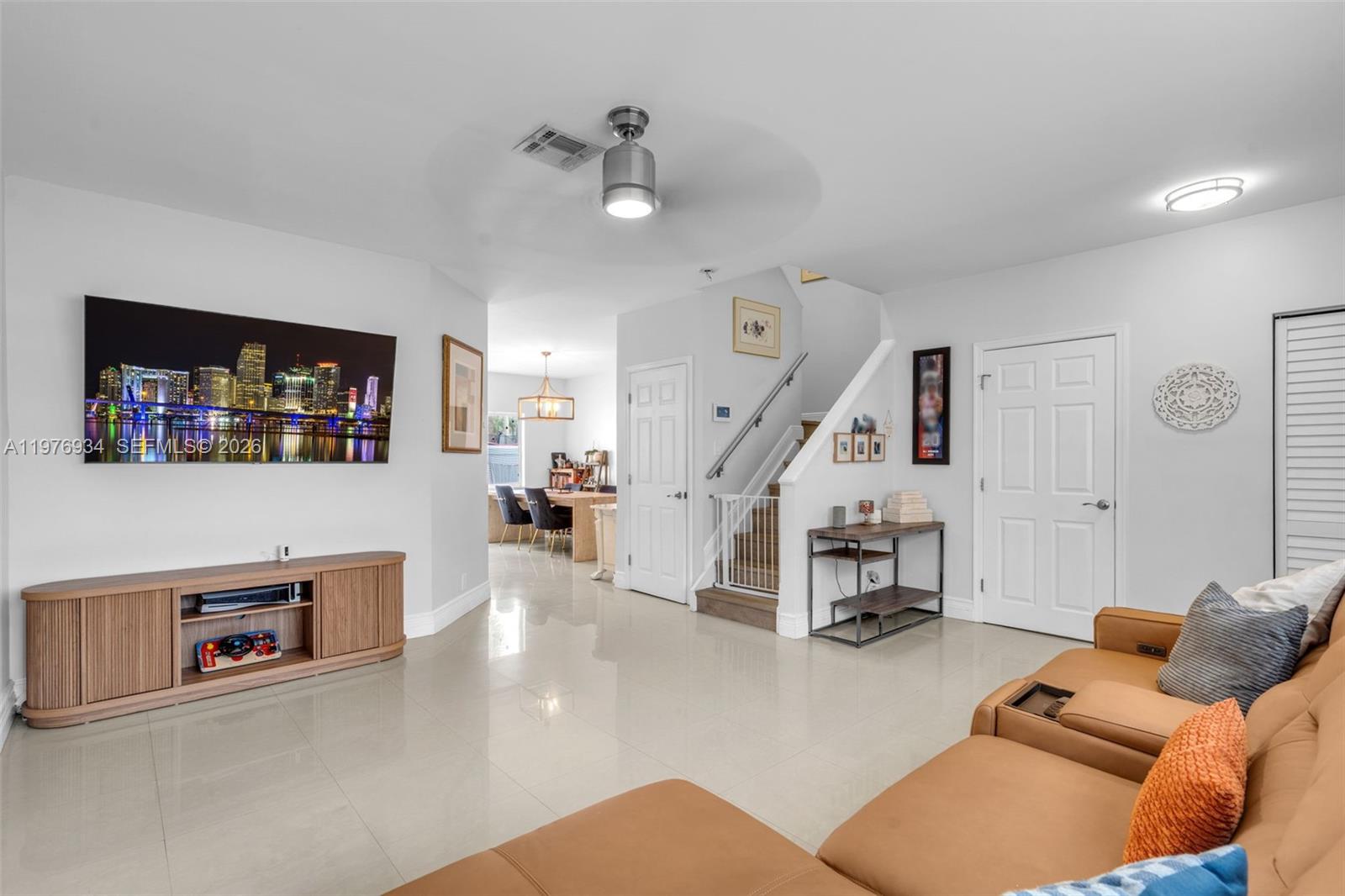 LAND SECTION 8 - Residential