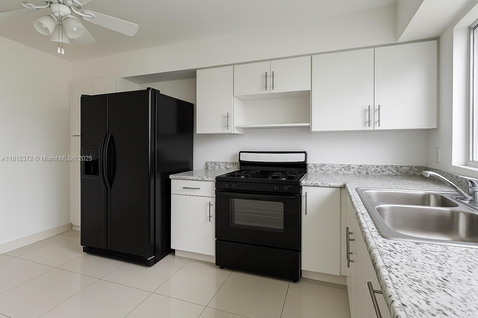 View photos, virtual tours, details... 1001 SW 4th Ave