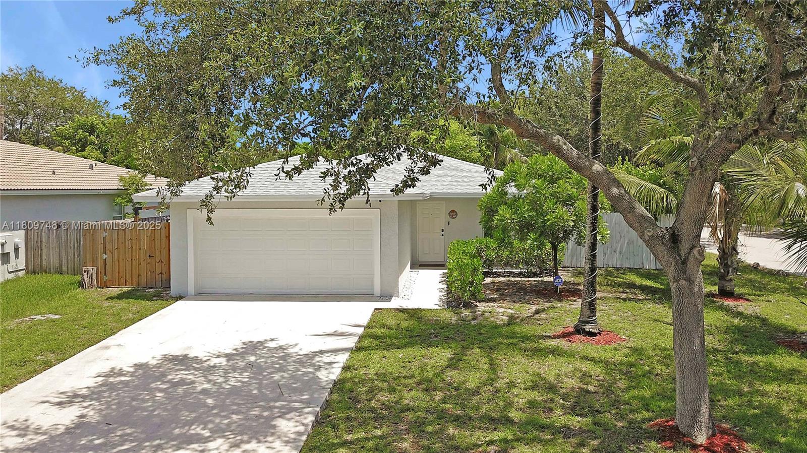 Property for Sale at 1901 Nw 4th St, Pompano Beach, Broward County, Florida - Bedrooms: 3 
Bathrooms: 2  - $424,900