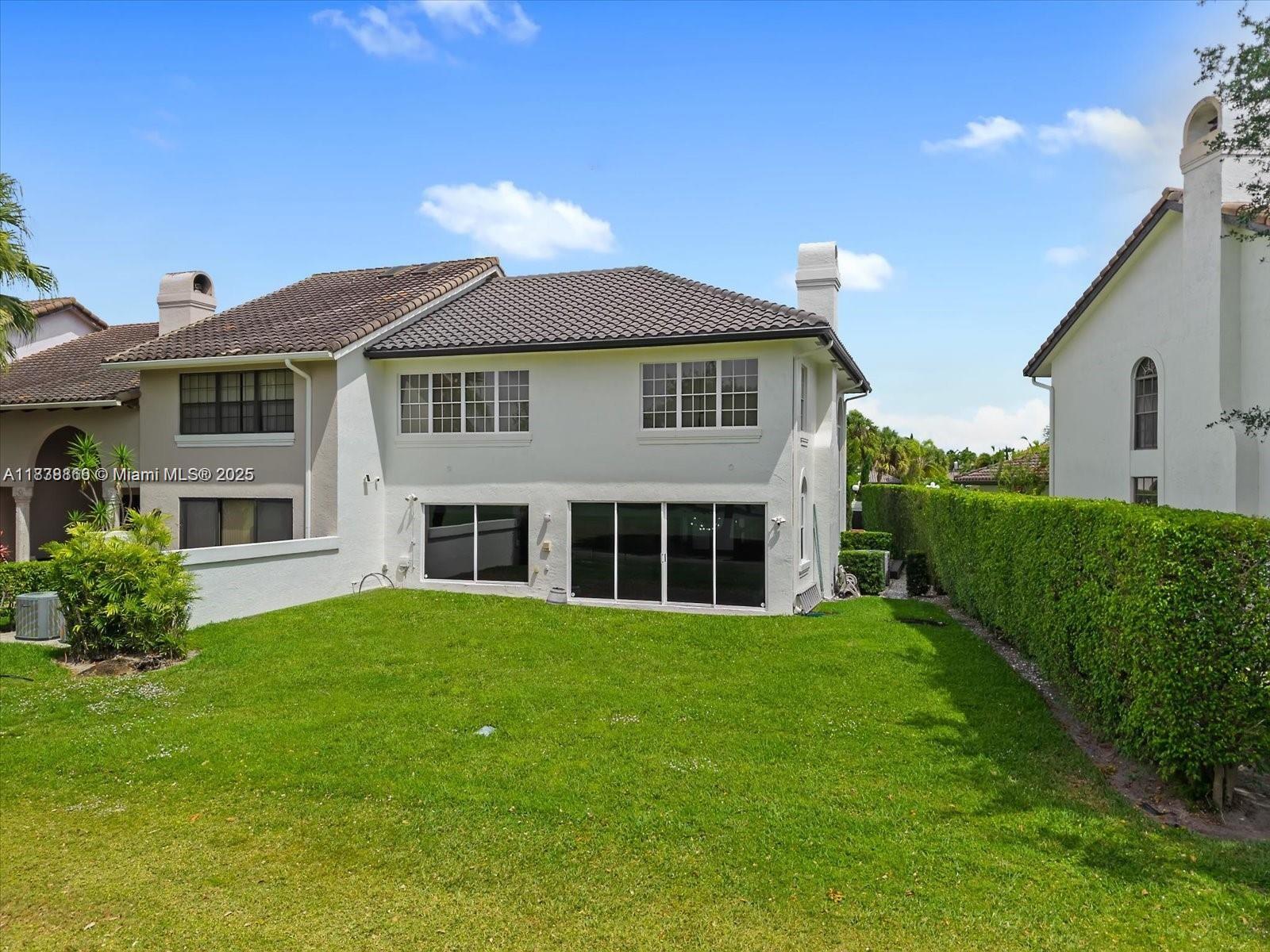EL DORADO COURT - Residential
