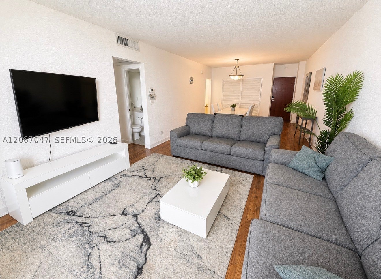 4001 S Ocean Dr 4L
