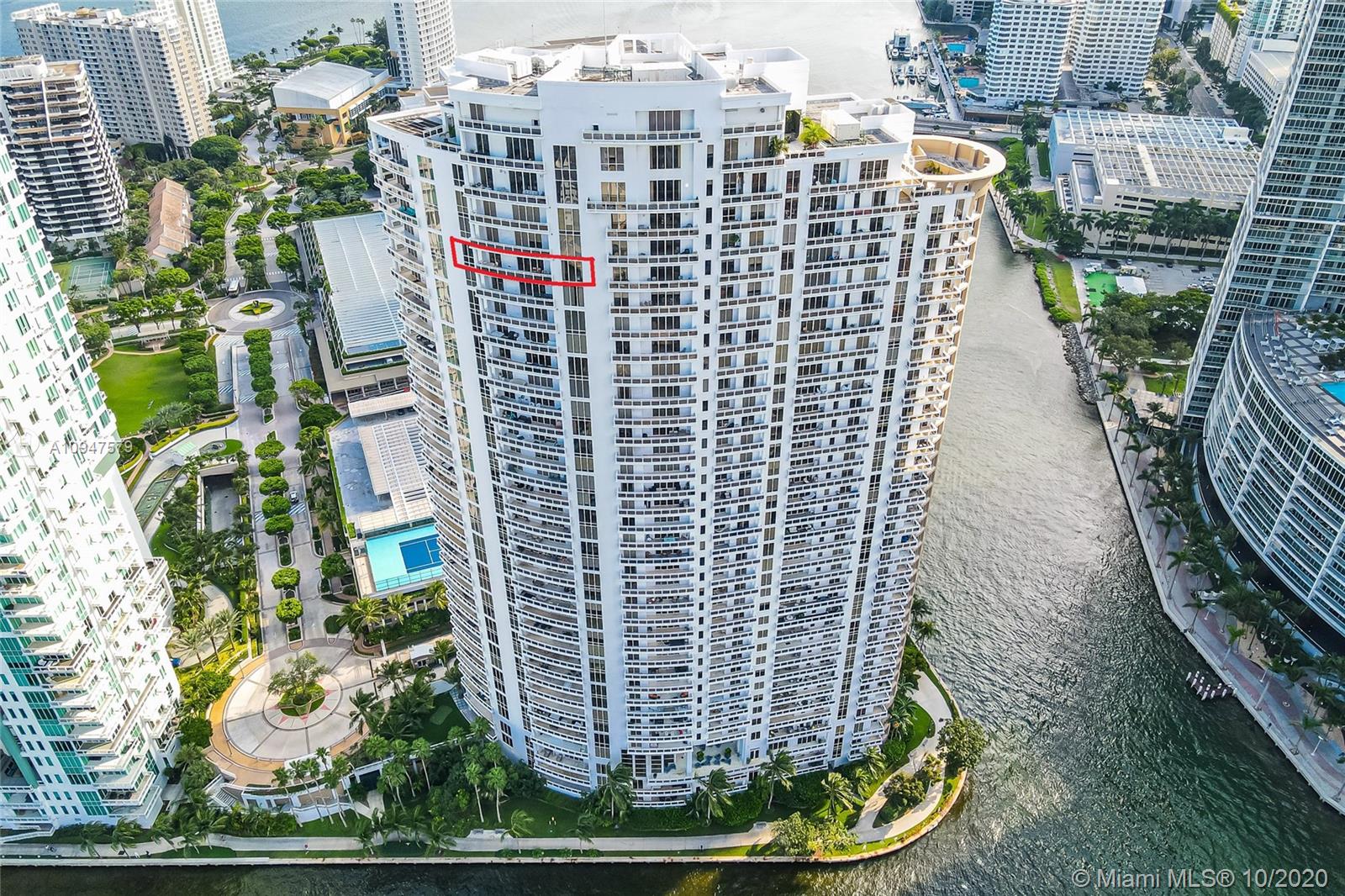 CARBONELL CONDO - Residential