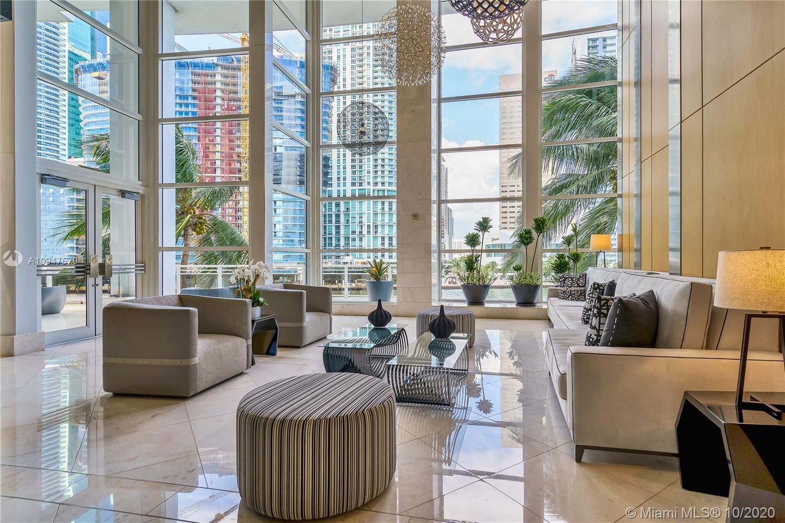 CARBONELL CONDO - Residential