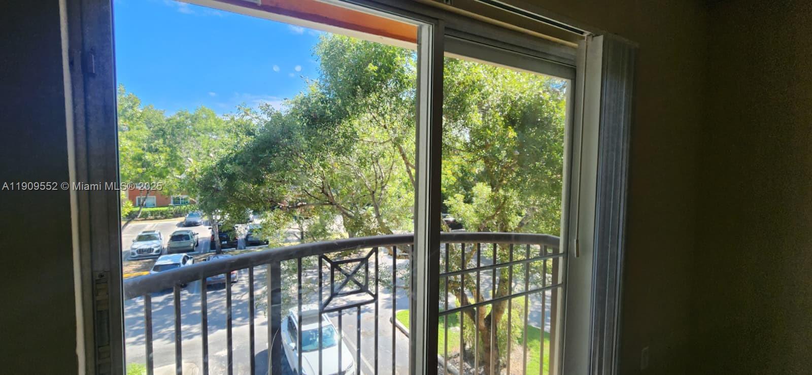 GRAND ISLES CONDO - Residential Lease