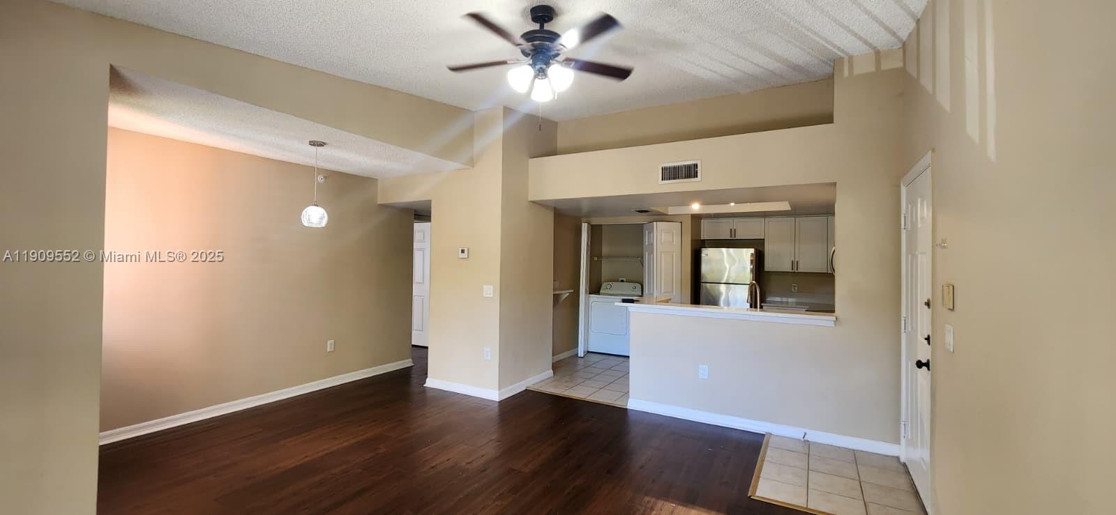 GRAND ISLES CONDO - Residential Lease