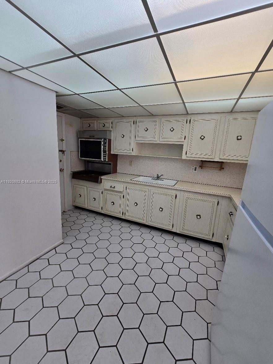 FAIRWAYS RIVIERA CONDO - Residential