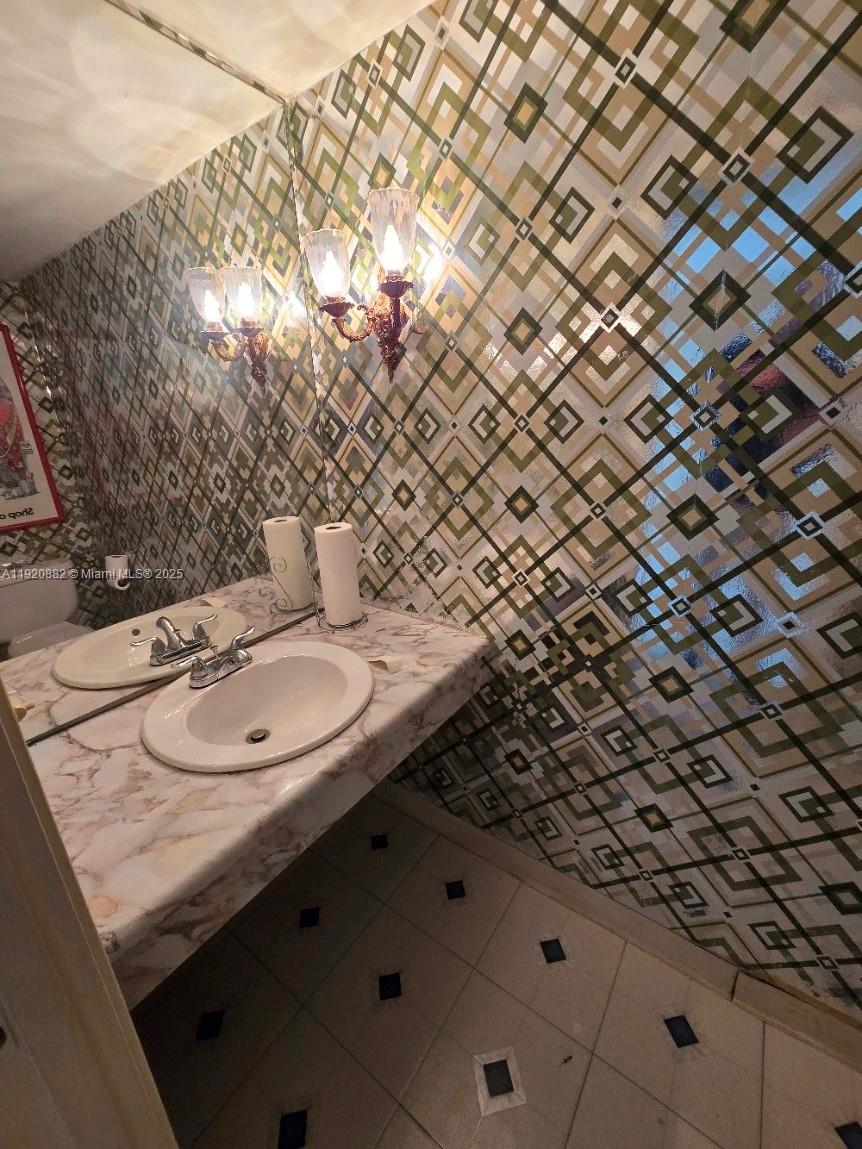 FAIRWAYS RIVIERA CONDO - Residential