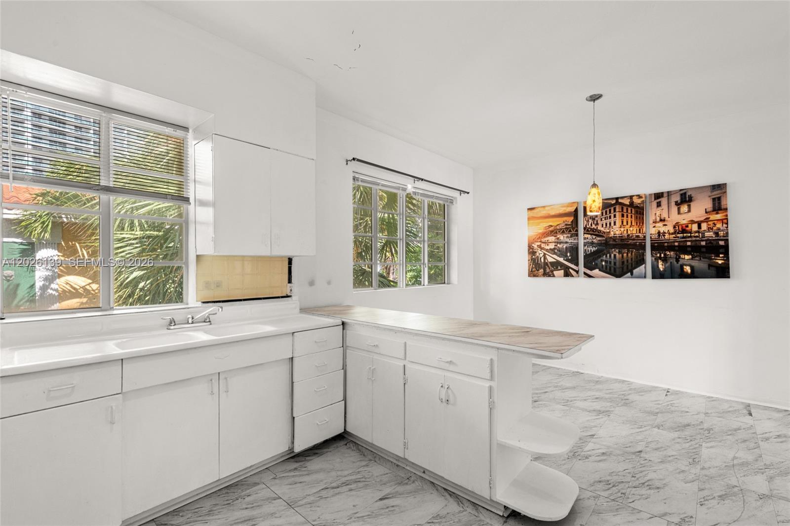 ALTON BEACH BAY FRONT RE- - Residential