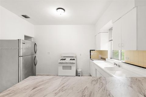 Tiny photo for 1460 West Ave, Miami Beach, FL 33139 (MLS # A12026139)