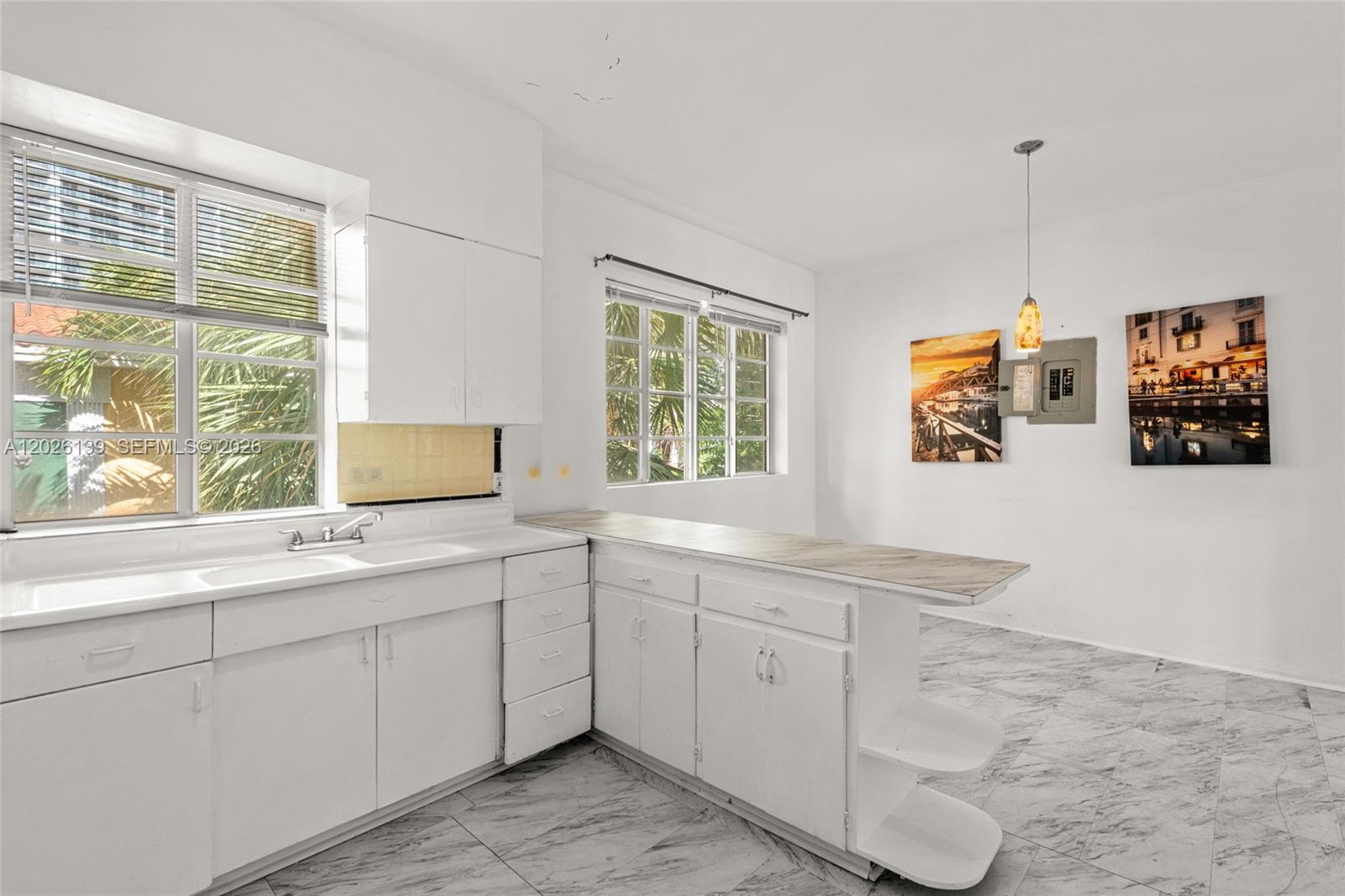 ALTON BEACH BAY FRONT RE- - Residential