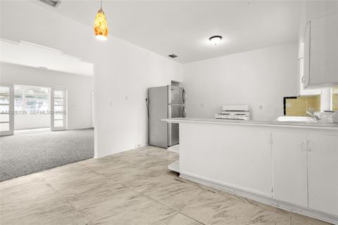 Tiny photo for 1460 West Ave, Miami Beach, FL 33139 (MLS # A12026139)